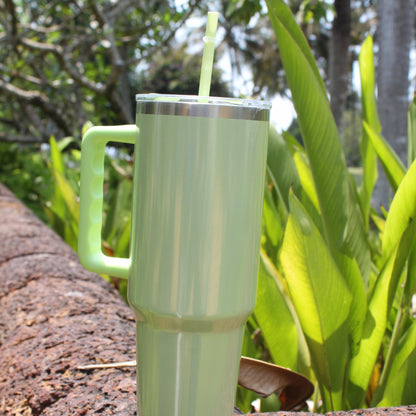 The Sparkler | 1200ML | Insulated + Personalized Engraving | Free Leakproof Kit! Light Green